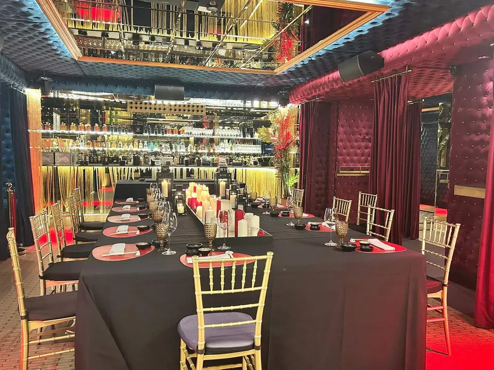 As&iacute; es la experiencia en el Sushi Bar Club de La Embajada / Hoy Arag&oacute;n
