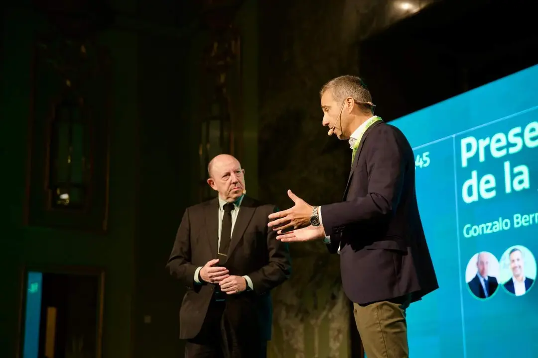 Gonzalo Bernardos y Sergio Ibarzo, de Caja Rural de Arag&oacute;n