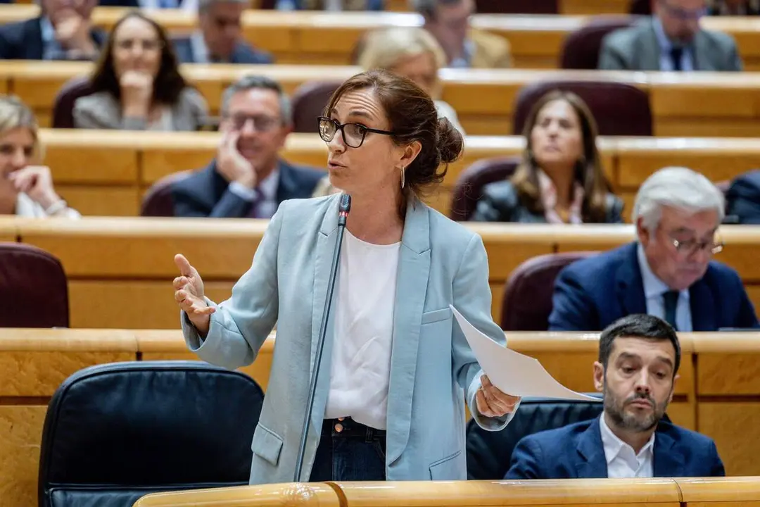 Imagen de archivo de la ministra de Sanidad, M&oacute;nica Garc&iacute;a, durante una sesi&oacute;n plenaria del Senado. / EP