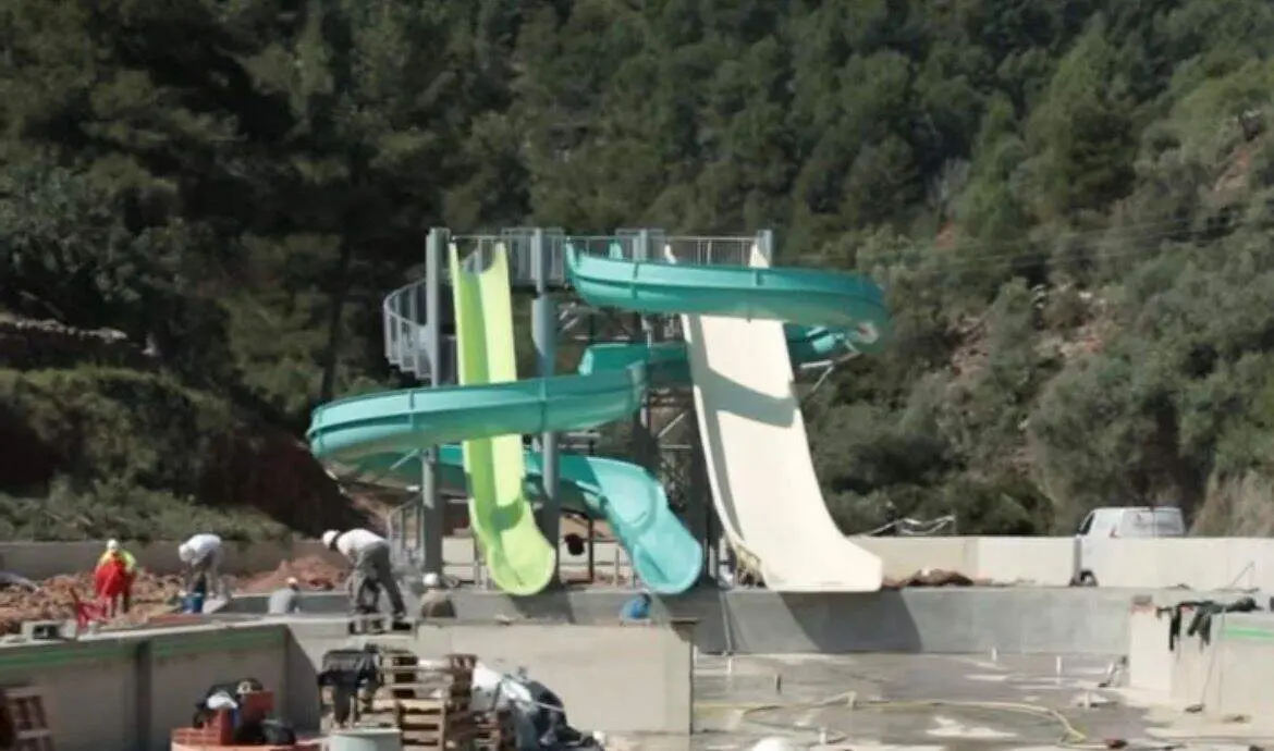 Proceso de construcci&oacute;n del nuevo parque acu&aacute;tico de Vall d'Uixo en Castell&oacute;n / Ayuntamiento de Vall d'Uixo
