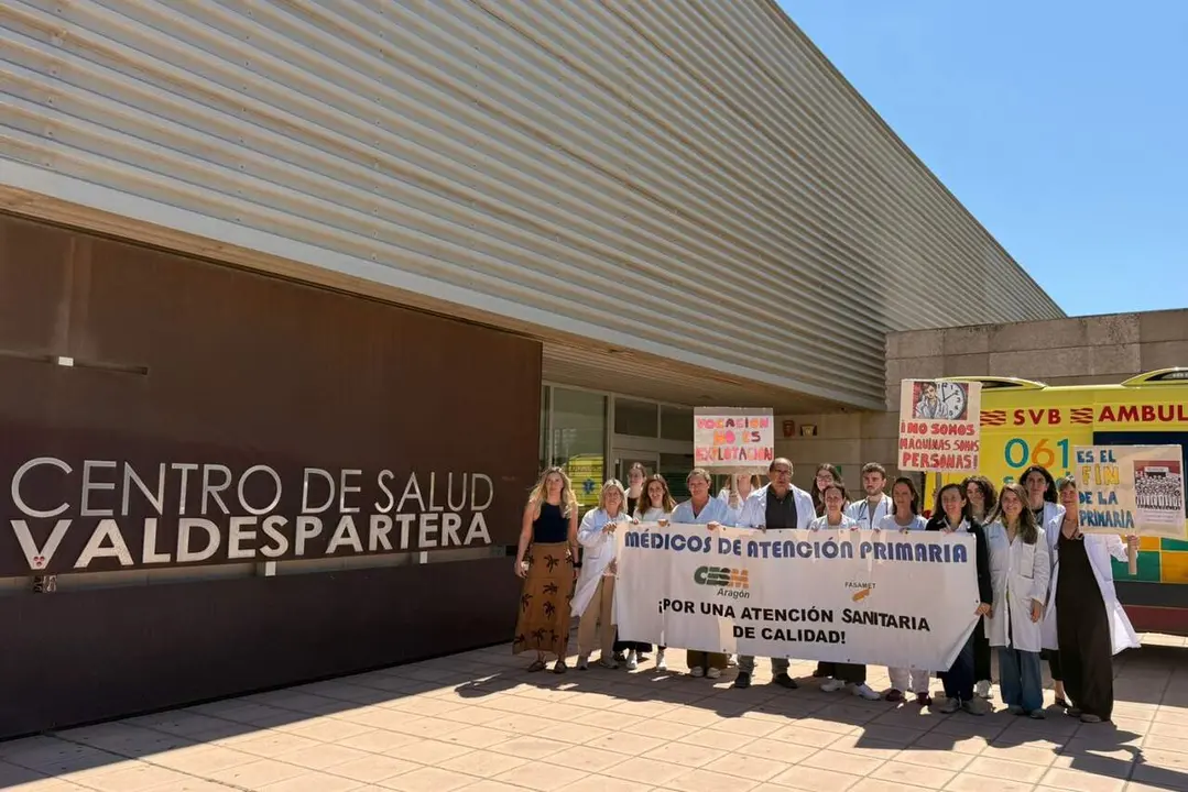 Concentraci&oacute;n centro salud Valdespartera, Zaragoza.