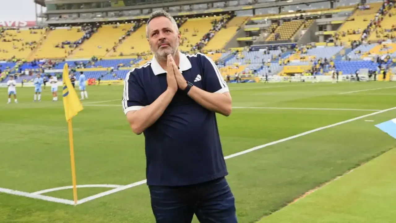 David Navarro, entrenador del Real Zaragoza / La Liga