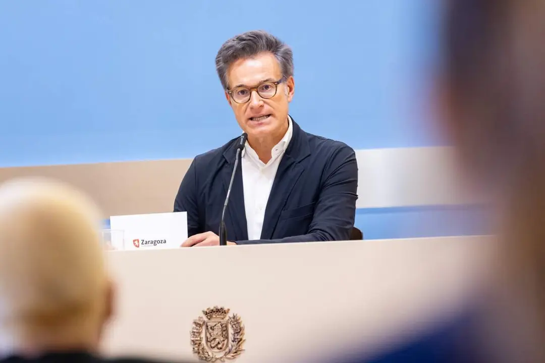 El consejero de Urbanismo, Infraestructuras, Energ&iacute;a y Vivienda, V&iacute;ctor Serrano. /AZ