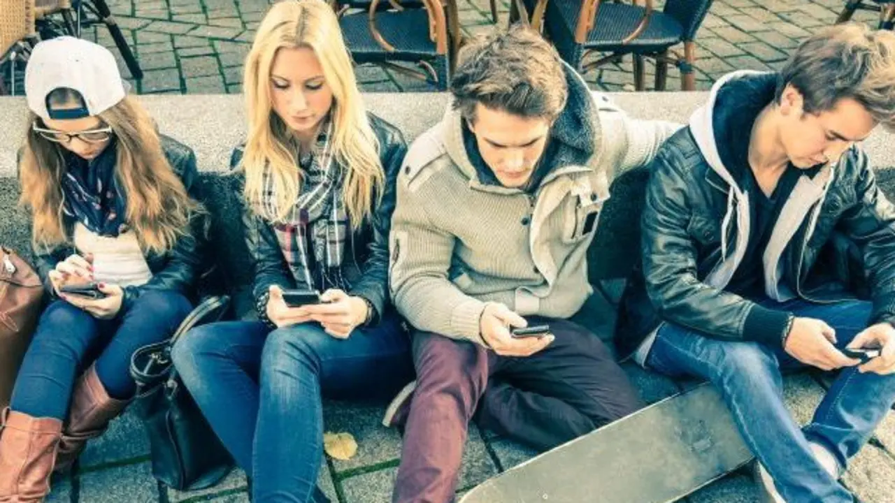 Los 'millenials', los m&aacute;s estresados en sus empleos / HA