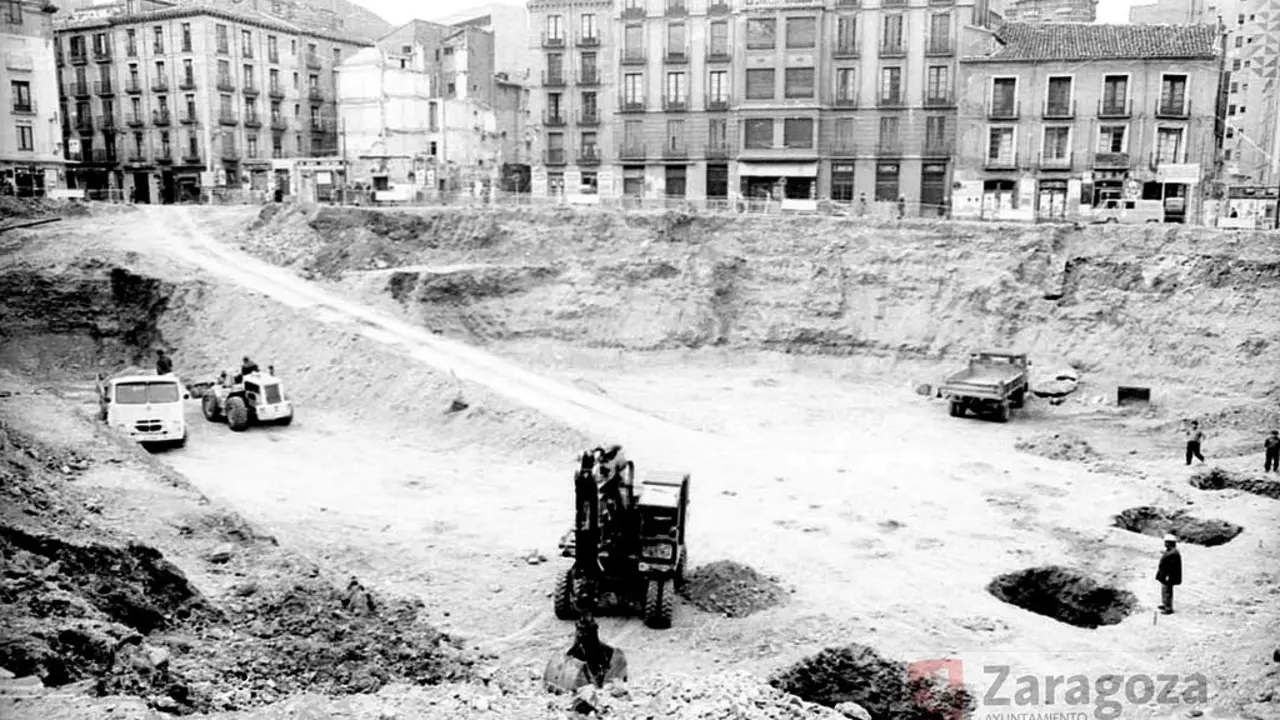 Durante la construcci&oacute;n del parking subterr&aacute;neo en 1969. Fue la &uacute;ltima gran remodelaci&oacute;n de la plaza Salamero / GAZA 