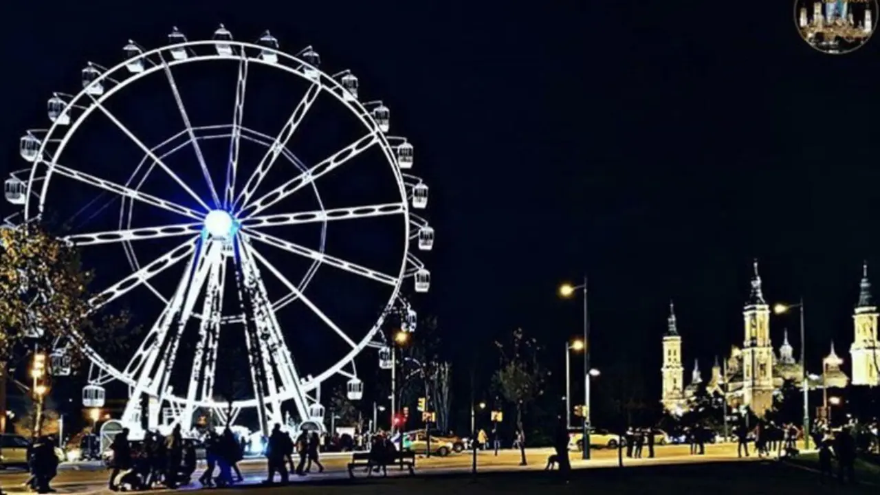 Noria en Zaragoza / Zaragoza de noche