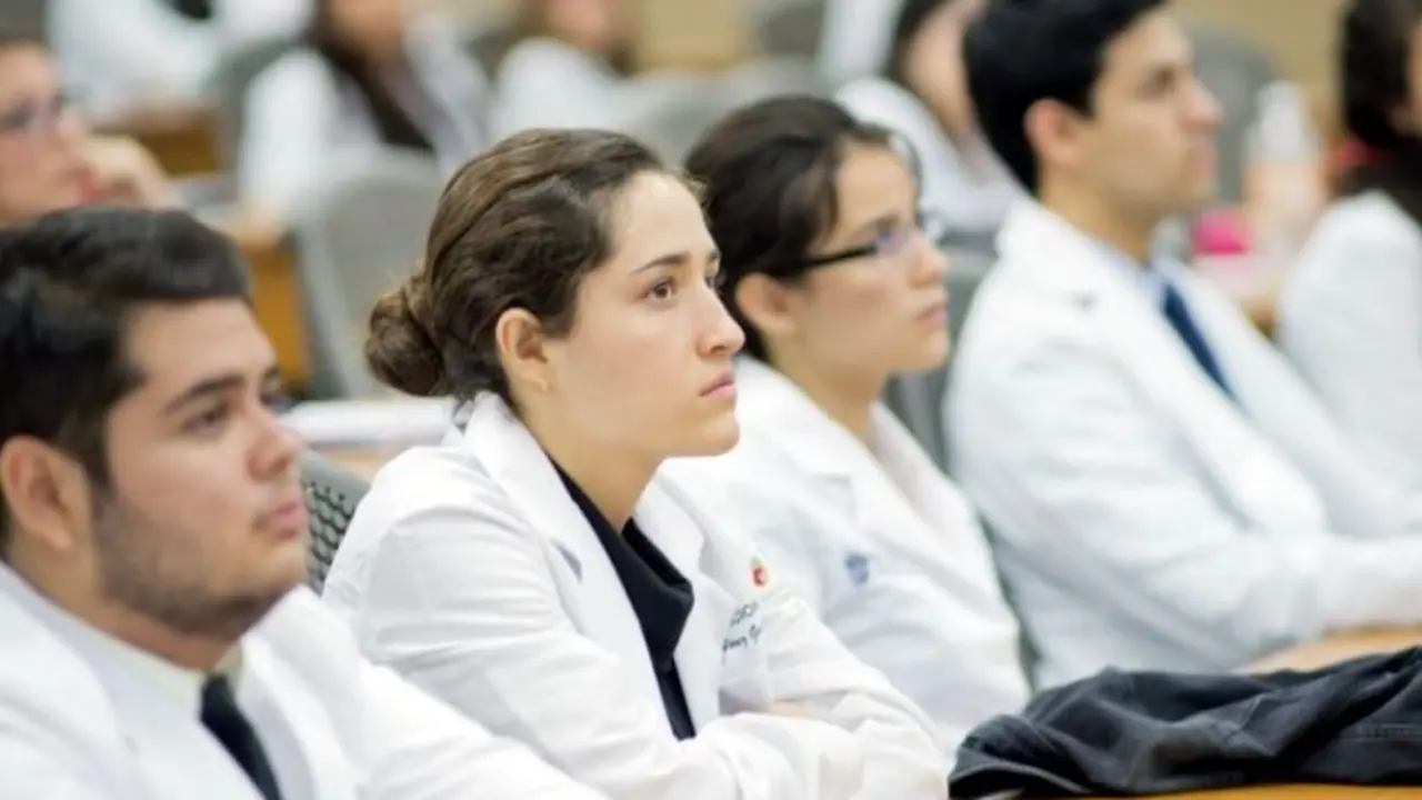 Estudiantes de medicina.