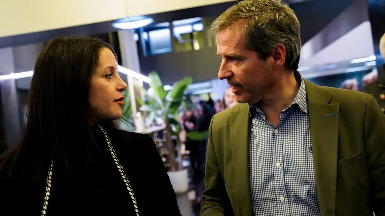 In&eacute;s Arrimadas, l&iacute;der de Ciudadanos, junto con Daniel P&eacute;rez Calvo en un acto de partido / Cs