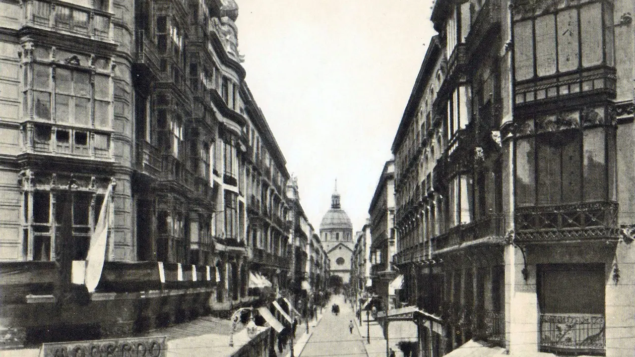 La apertura de la calle Alfonso  permiti&oacute; esponjar el Casco Hist&oacute;rico de Zaragoza / Proyecto GAZA