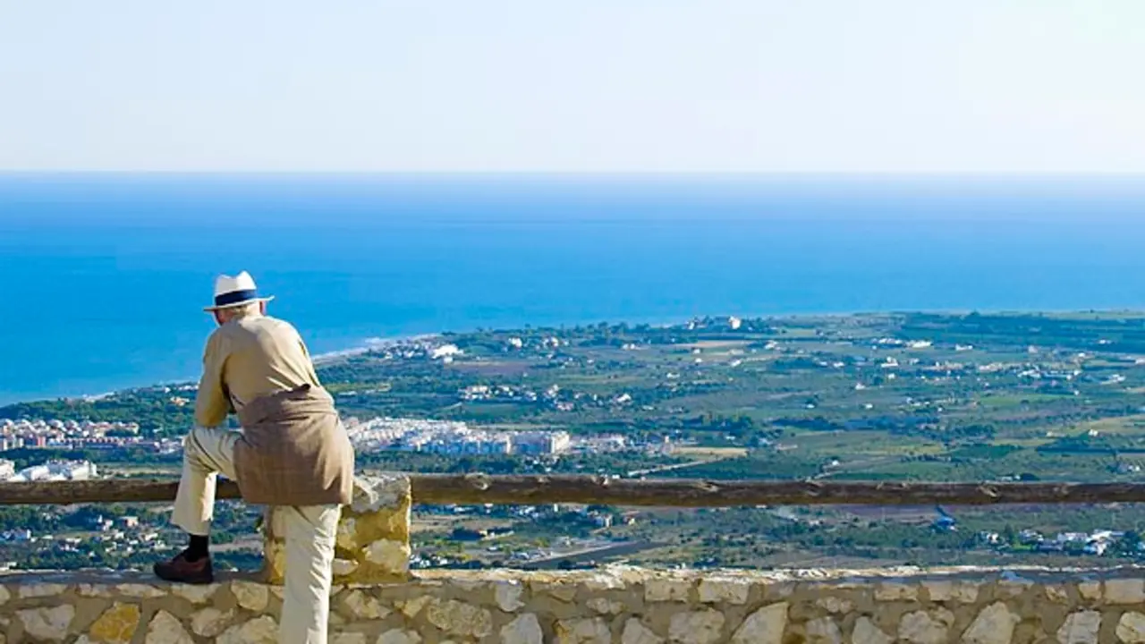 Las vistas desde la Ermita de Santa Luc&iacute;a en Alcossebre / HOY ARAG&Oacute;N