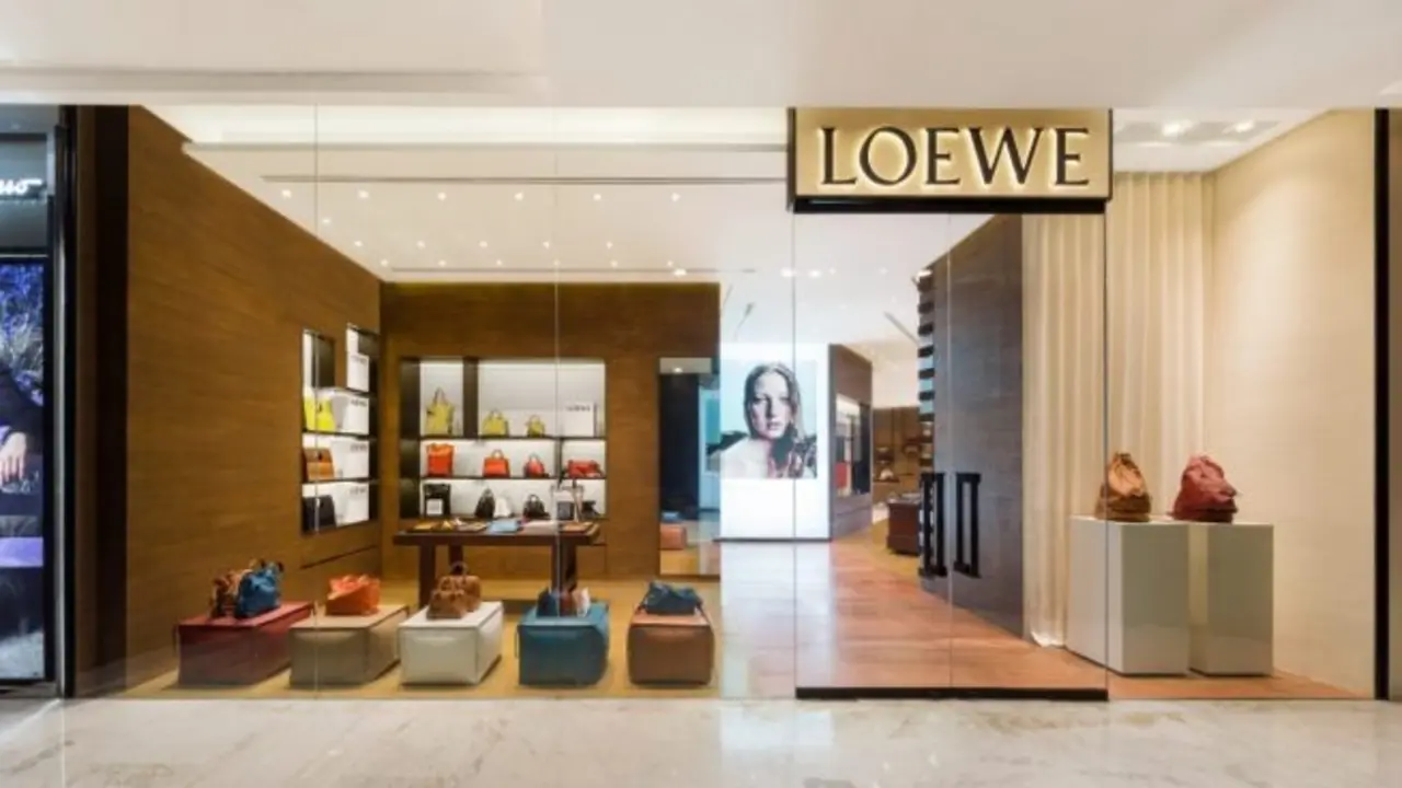 Tiendas como Loewe no tienen tienda propia en Zaragoza / Loewe