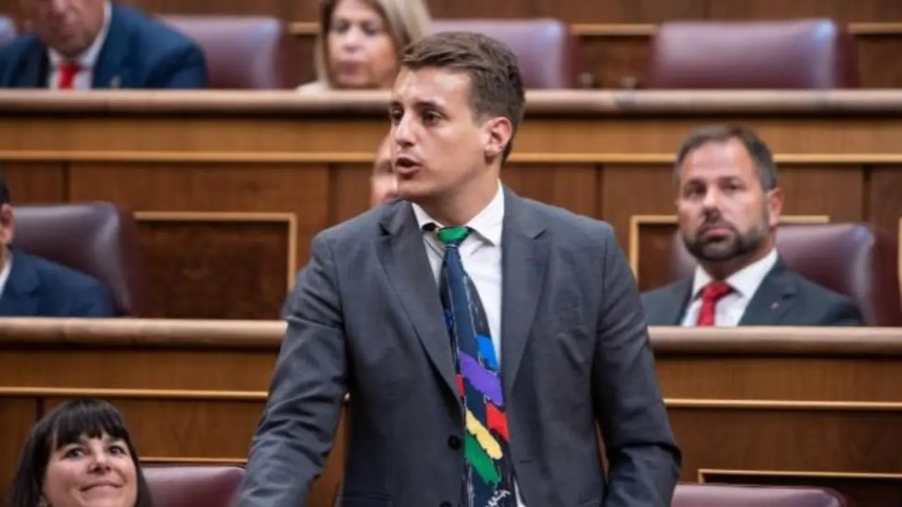 El diputado de Sumar por Chunta Aragonesista, Jorge Pueyo, cuyo idioma natal es el aragon&eacute;s / Europa Press