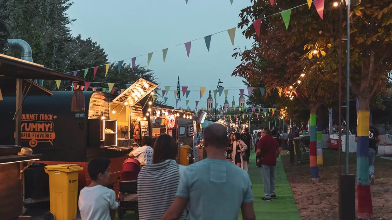 Las Food Trucks regresan a las Fiestas del Pilar 2024 / EFT