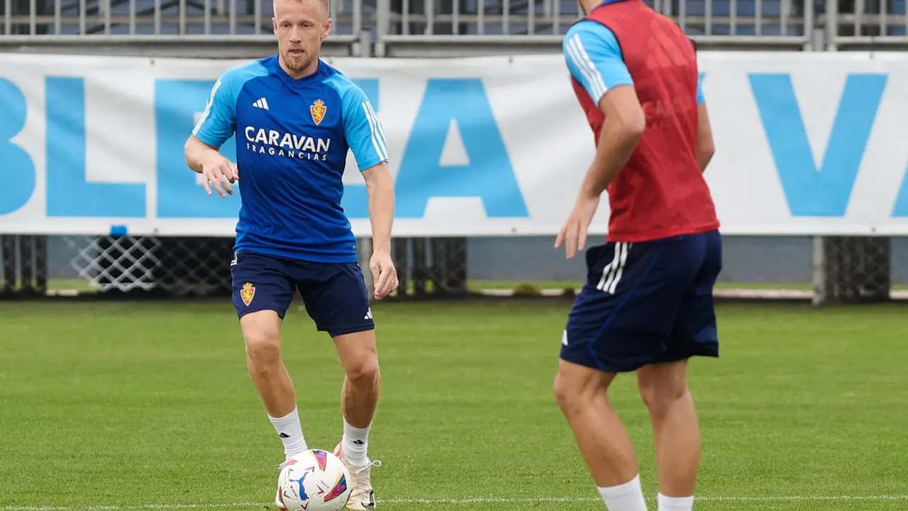 Quentin Lecoeuche en un entrenamiento / REAL ZARAGOZA