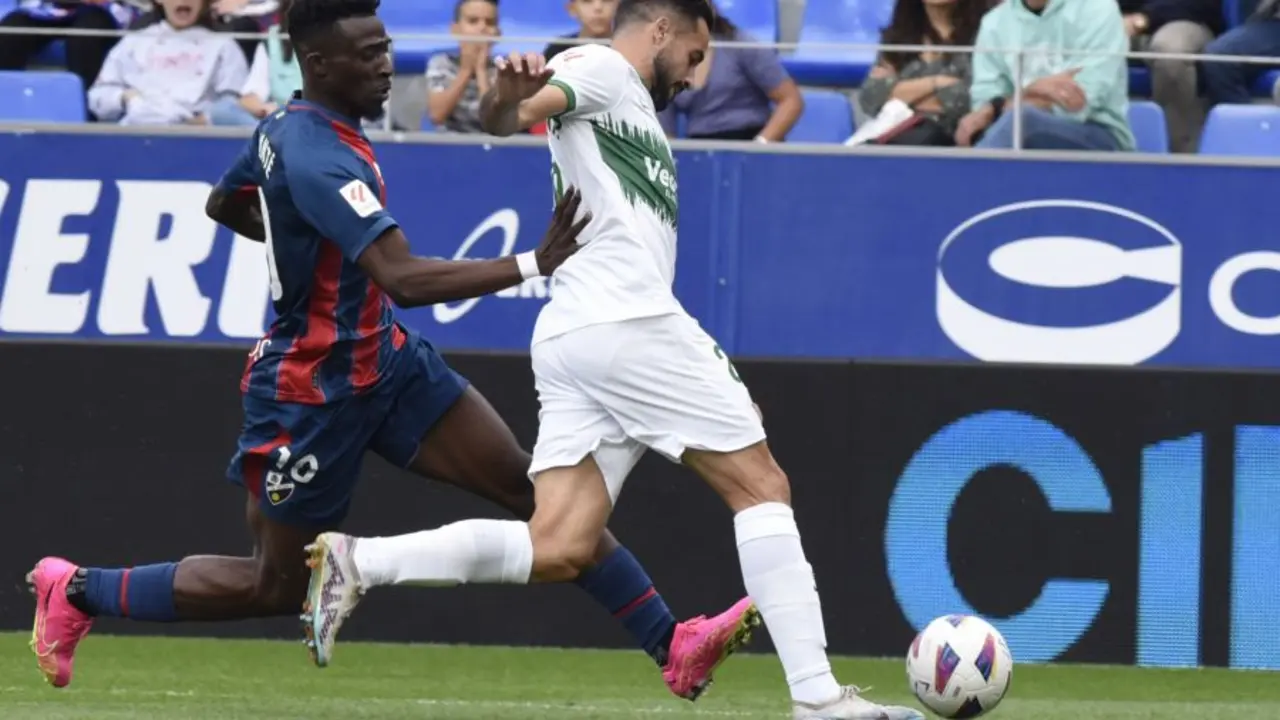 La SD Huesca en El Alcoraz / LFP