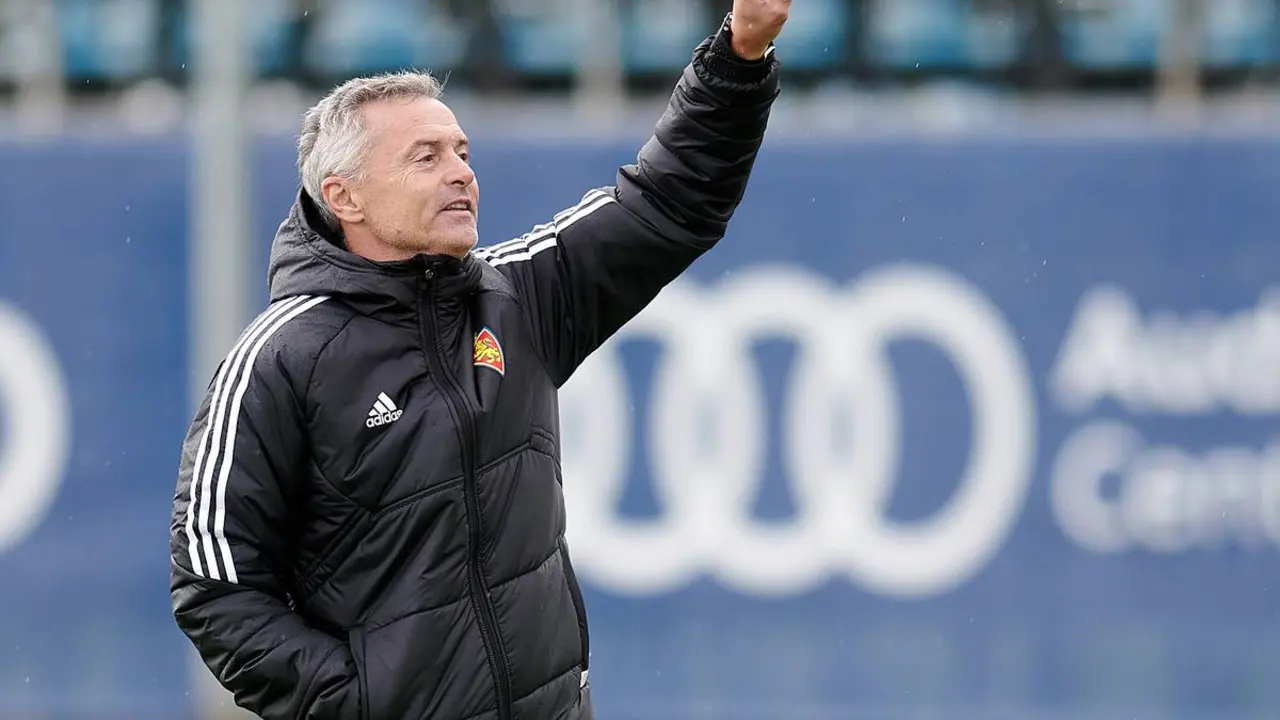 Escrib&aacute; en un entrenamiento / REAL ZARAGOZA