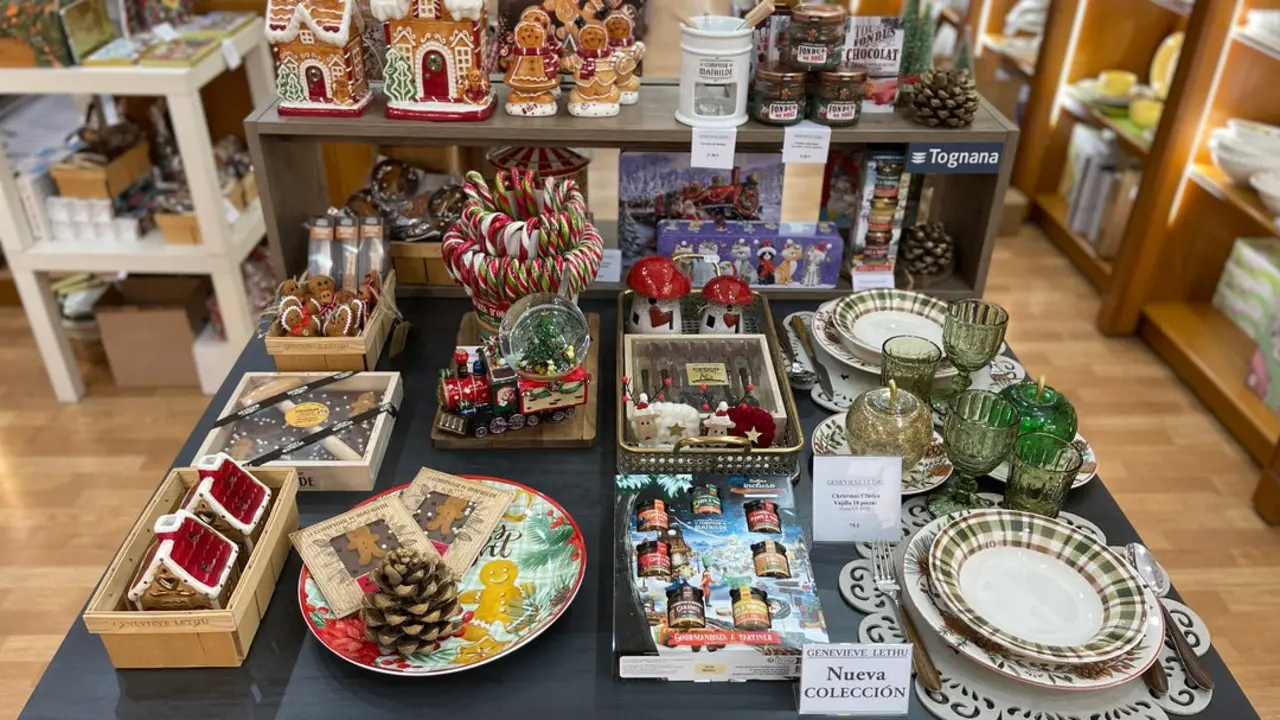 Las tiendas de decoraci&oacute;n lo tienen todo listo para celebrar la Navidad / Genevi&egrave;ve Lethu