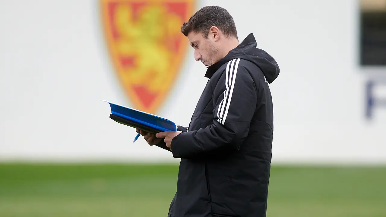 Vel&aacute;zquez en la Ciudad Deportiva / REAL ZARAGOZA