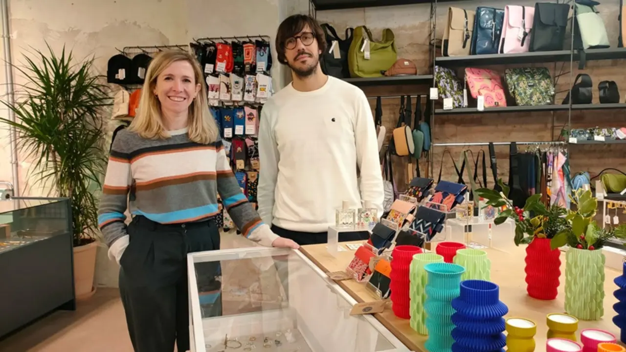 Javier Garc&iacute;a y Patricia Meler, en su reci&eacute;n estrenado local / Hoy Arag&oacute;n