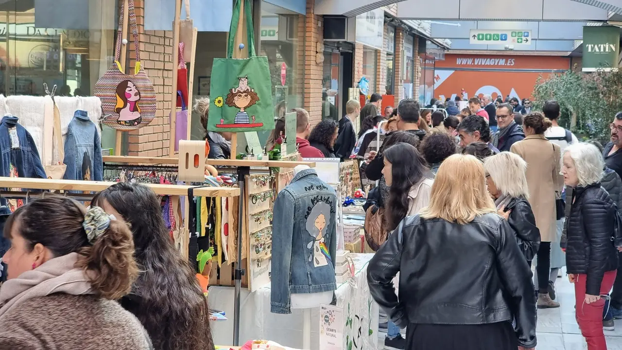 Los Porches del Audiorama celebran dos ediciones de su tradicional mercadillo