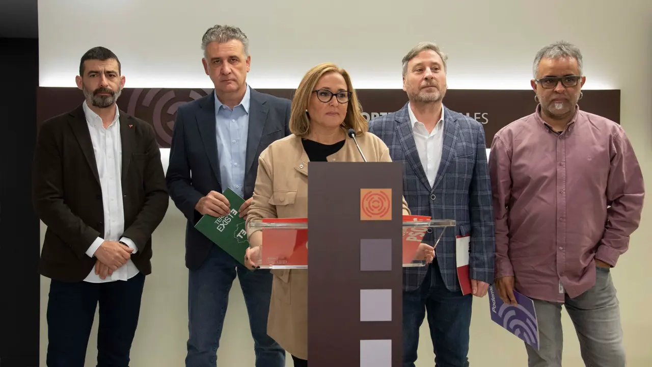 Mayte P&eacute;rez ha exigido hoy a Azc&oacute;n el cese de su vicepresidente por sus discursos de odio y declaraciones xen&oacute;fobas e islam&oacute;fobas.