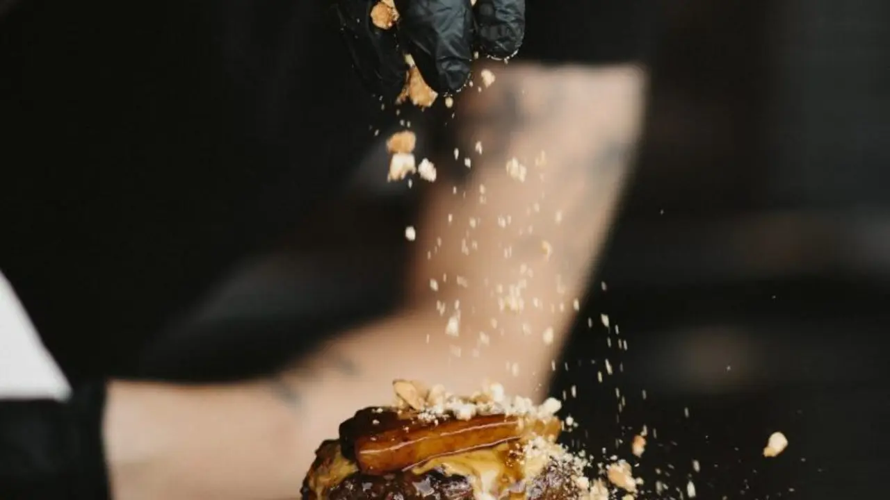 The Champions Burger pasar&aacute; por Zaragoza del 3 al 30 de abril