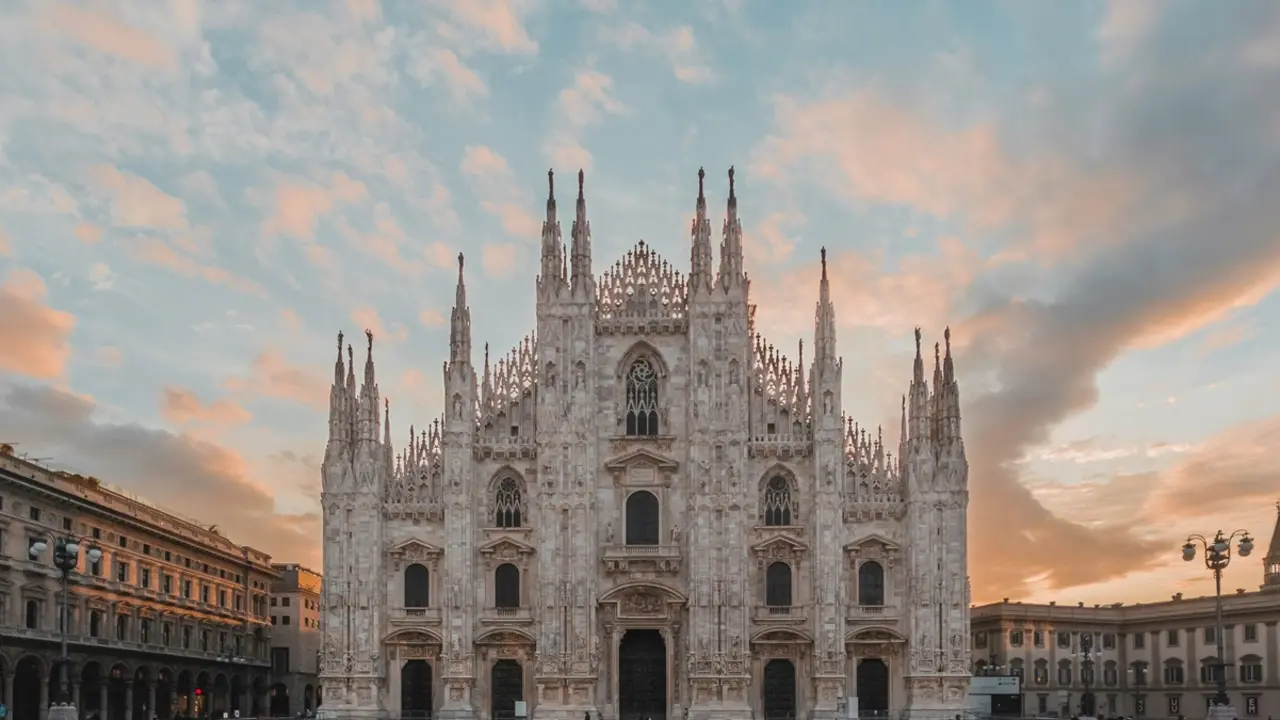 El Duomo, epicentro de Mil&aacute;n / HOY ARAG&Oacute;N