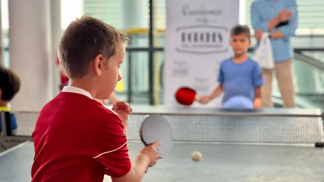 Torneo de tenis de mesa en Los Porches del Audiorama