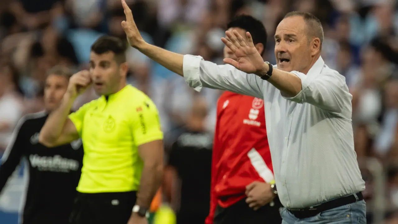 V&iacute;ctor Fern&aacute;ndez con el Real Zaragoza