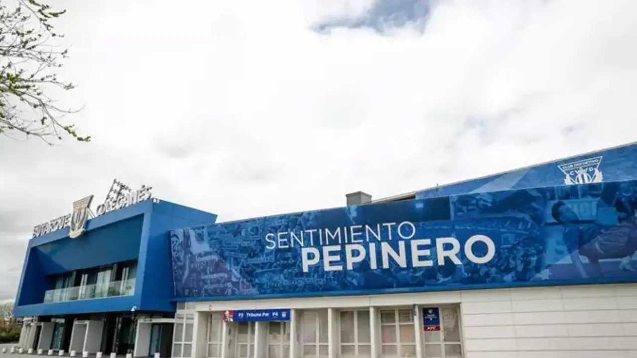Estadio del Legan&eacute;s antes de la visita del Real Zaragoza / EUROPA PRESS