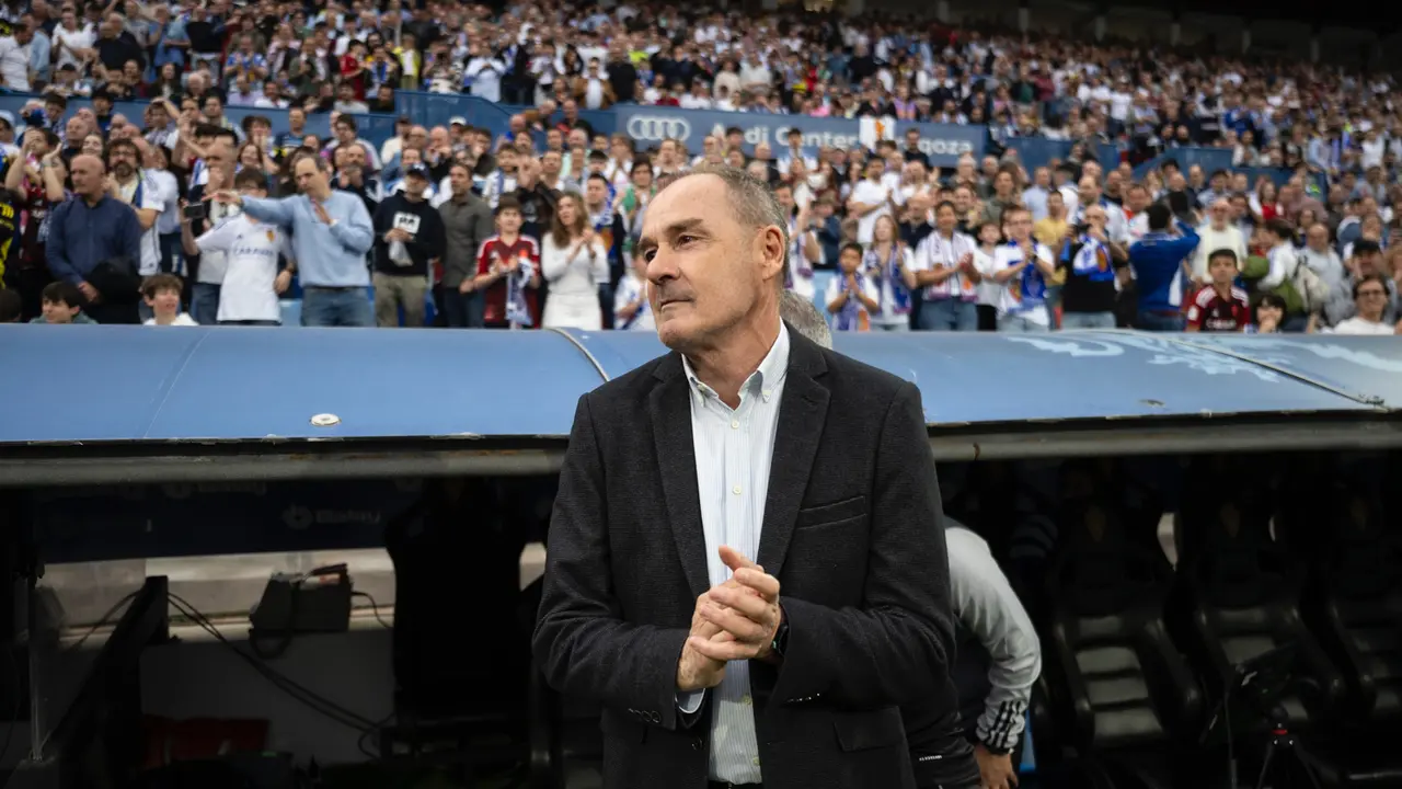 V&iacute;ctor Fern&aacute;ndez con el Real Zaragoza / MARCOS CEBRI&Aacute;N
