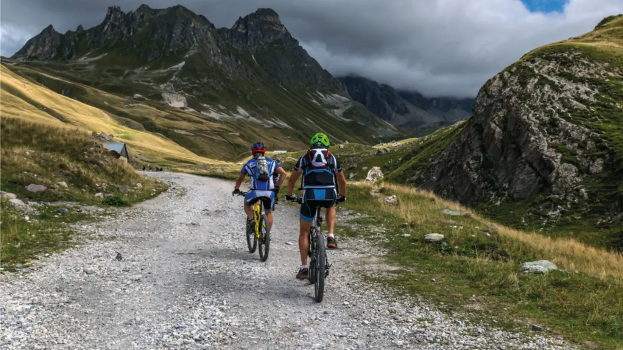 Huesca te permite muchas opciones para disfrutar del cicloturismo