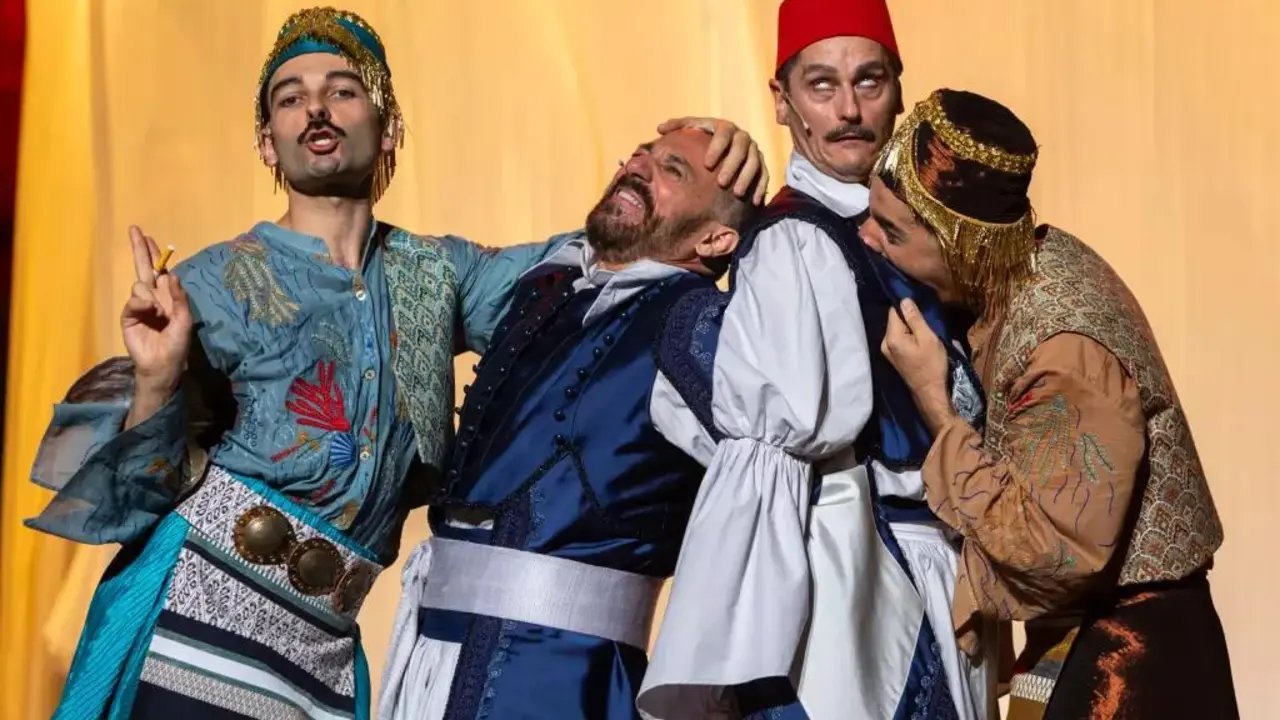 La comedia de los errores estar&aacute; en el Teatro Principal hasta el domingo