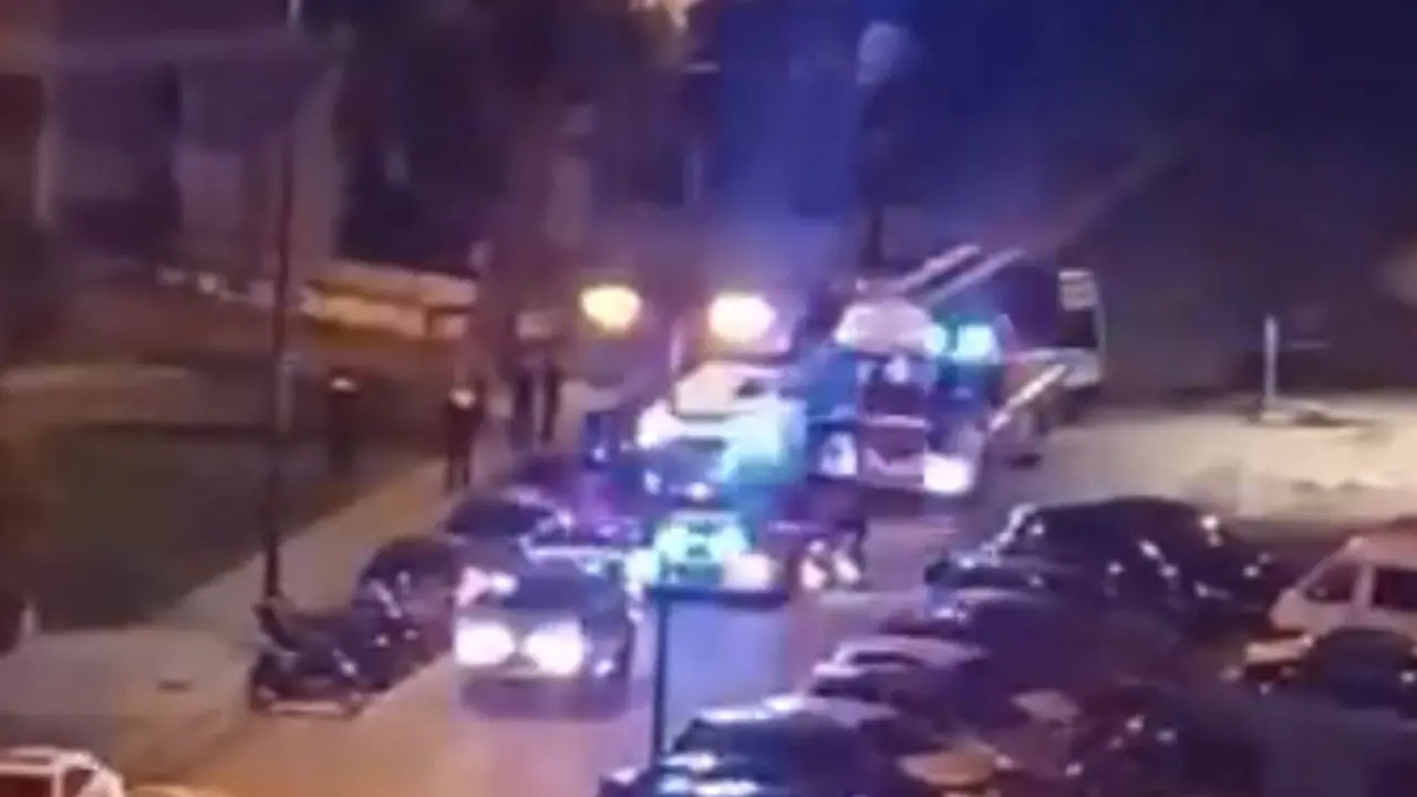 Fotograma de un v&iacute;deo de la llegada de las dotaciones de bomberos y Polic&iacute;a Nacional al lugar de los hechos. / V&iacute;ctor Garc&iacute;a