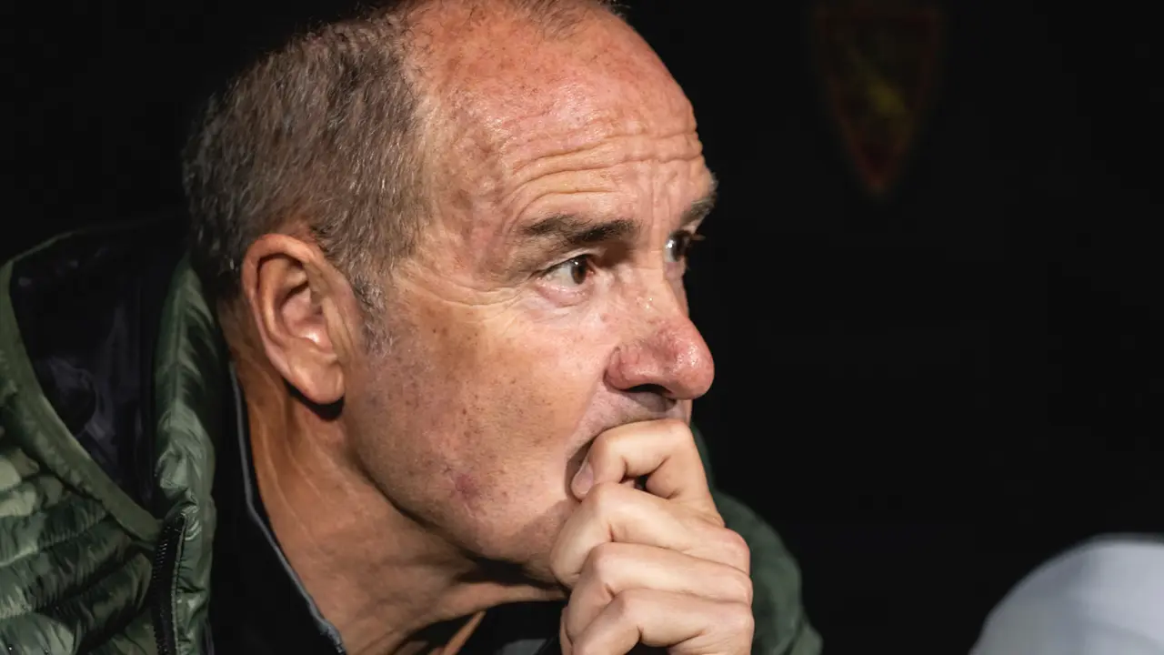 V&iacute;ctor Fern&aacute;ndez con el Real Zaragoza / MARCOS CEBRI&Aacute;N