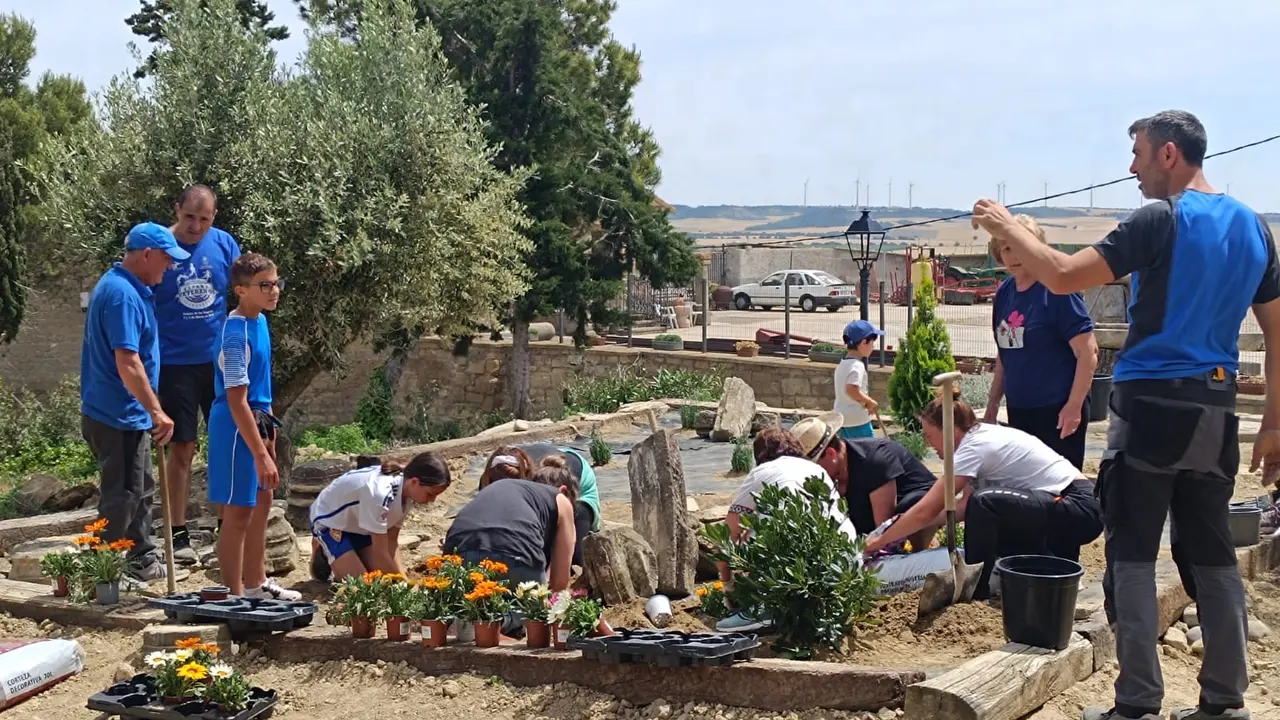 Jard&iacute;n colaborativo de Marracos, en las Cinco Villas.