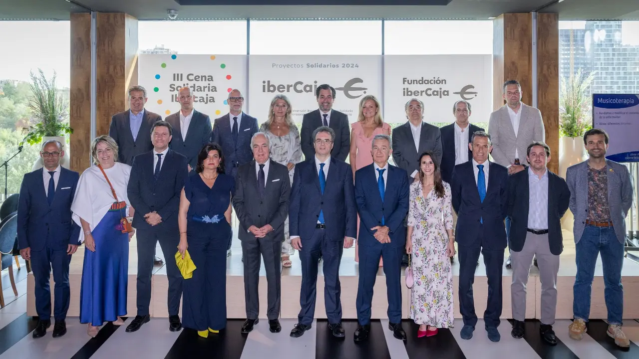 III Cena Solidaria Ibercaja en el complejo Aura de Zaragoza.