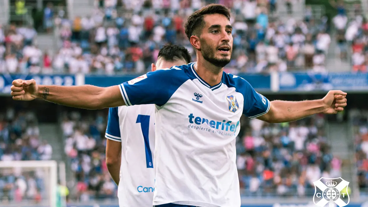Roberto L&oacute;pez, objetivo del Real Zaragoza / CD TENERIFE