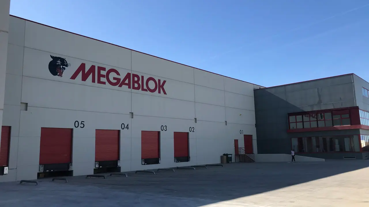 Megablok.