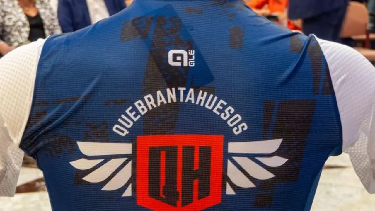 Presentaci&oacute;n de la Quebrantahuesos / QUEBRANTAHUESOS