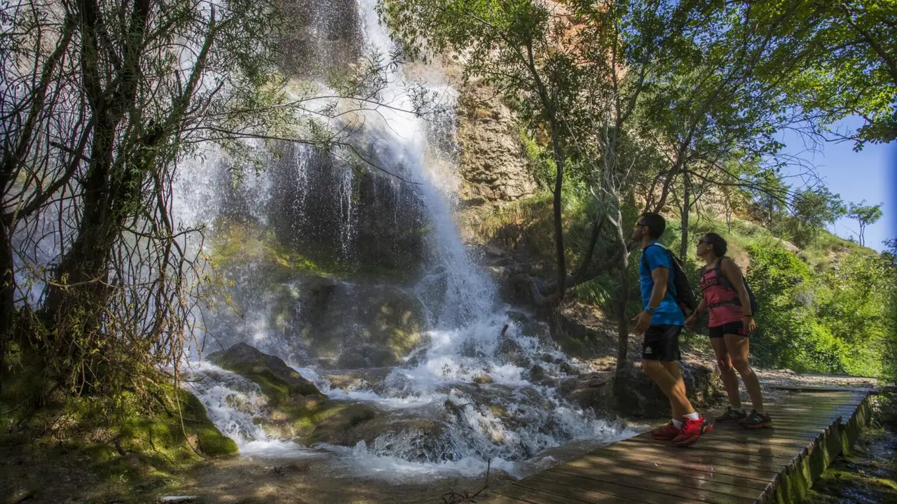 Nacimiento del r&iacute;o Pitarque, en el Maestrazgo. / TURISMO MAESTRAZGO