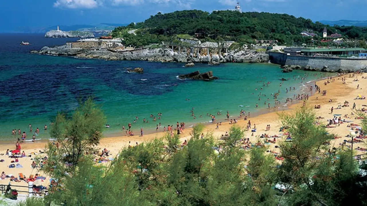 Santander ofrece m&uacute;ltiples atractivos / Turismo de Cantabria