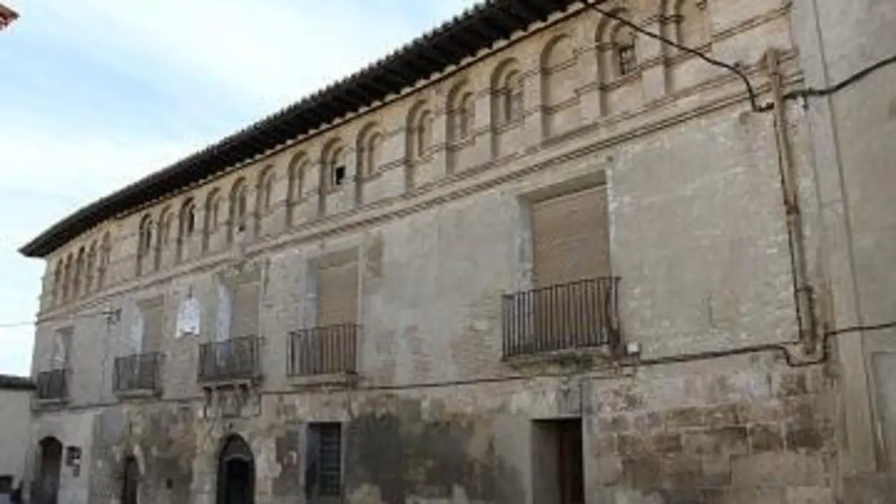 Palacio de los Barones de Valdeolivos, en Fonz, uno de los beneficiados