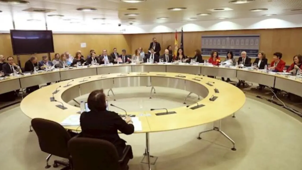Una reuni&oacute;n anterior del CPFF / Moncloa