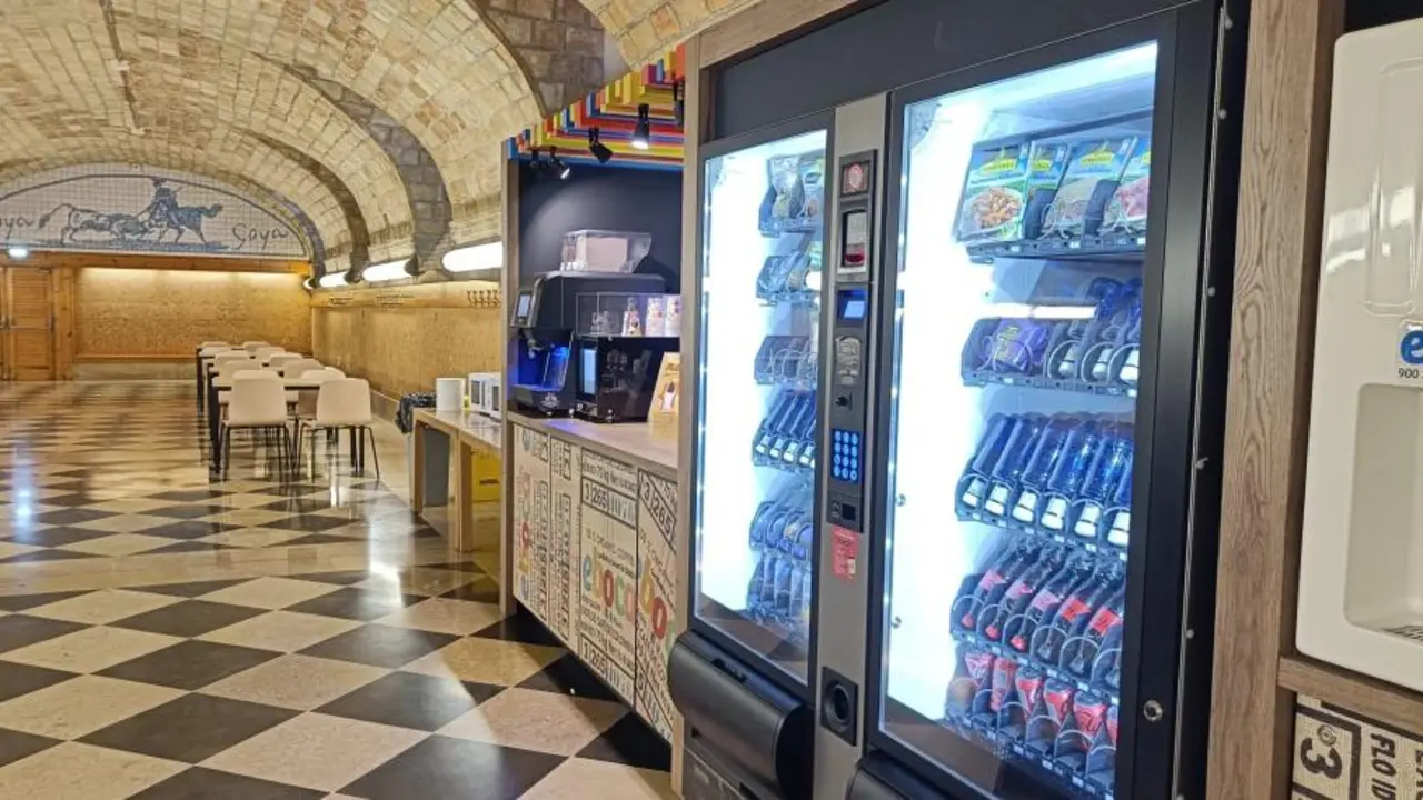 El espacio actual en el que se ubicar&aacute; la cafeter&iacute;a del Pignatelli / DGA