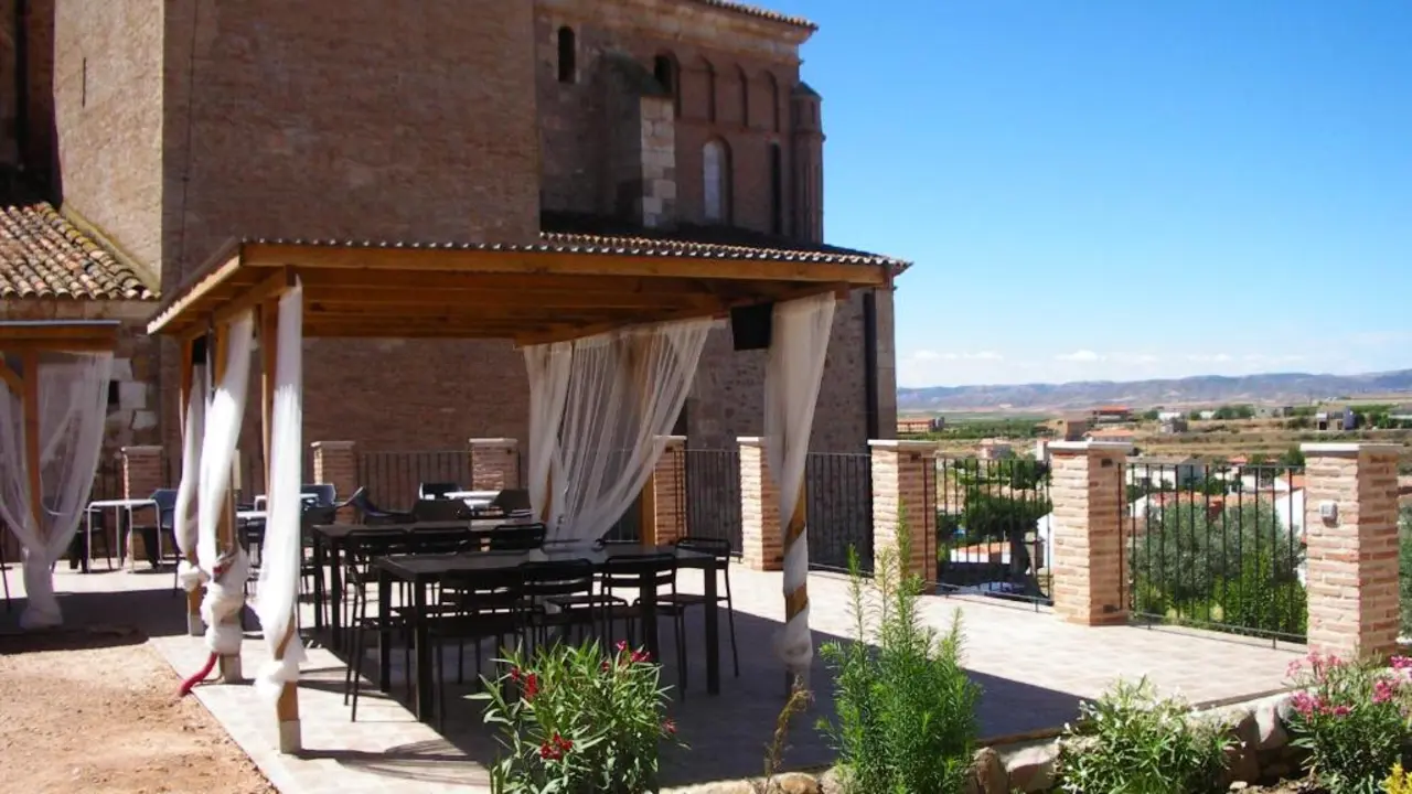 Complejo Rural Lifara (A&ntilde;in&oacute;n)