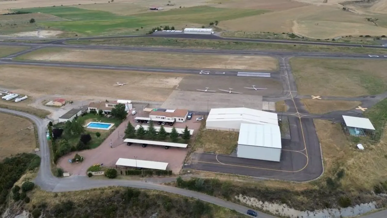 Aer&oacute;dromo de Santa Cilia / DGA