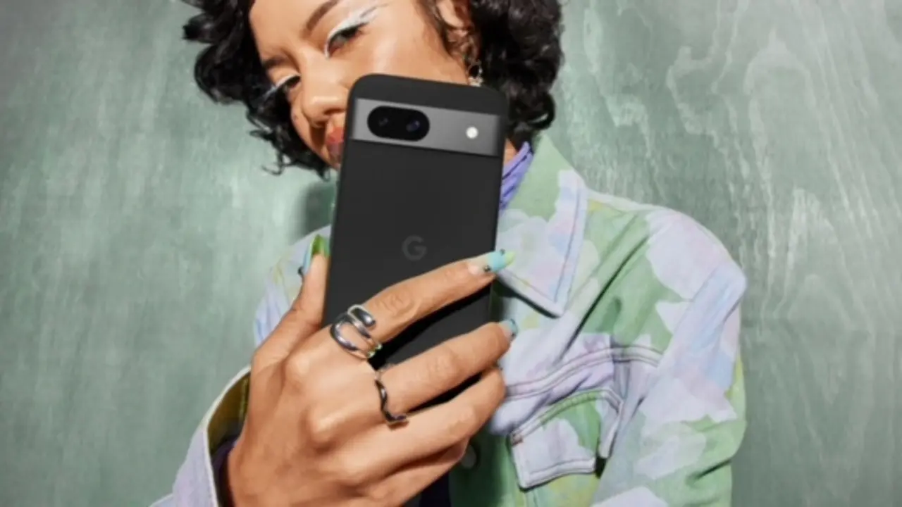 Pixel es el primer tel&eacute;fono m&oacute;vil que lanza Google con herramientas de IA integrada
