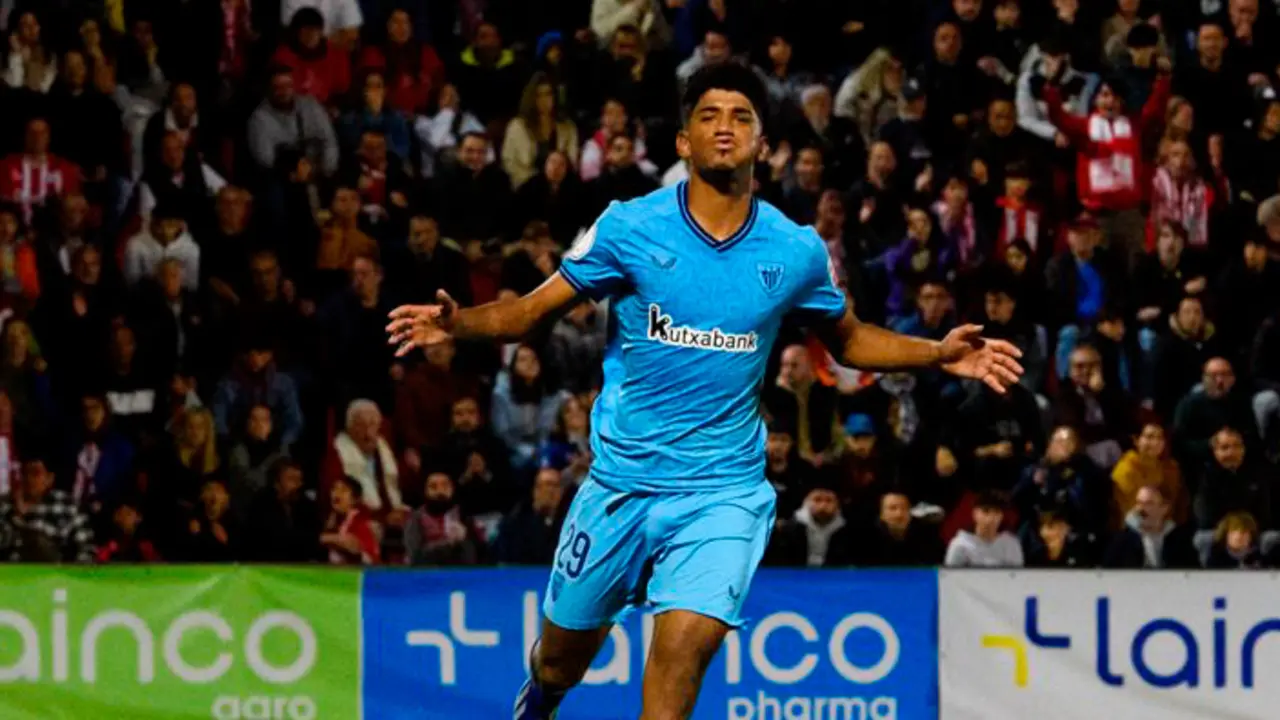 Adu Ares, pretendido por el Real Zaragoza / ATHLETIC