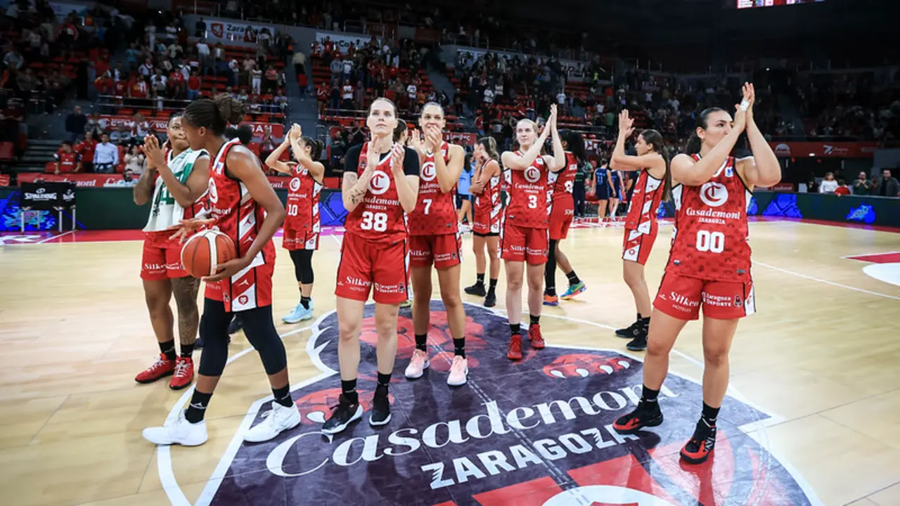 Casademont femenino en el Pr&iacute;ncipe Felipe / CASADEMONT ZARAGOZA